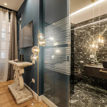 Luxury In The Heart Of Gæstehus Cagliari
